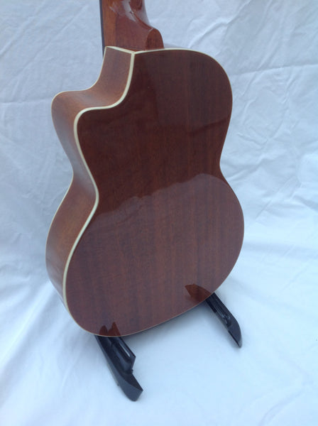 Classic Mahogany Tenor Cut-away