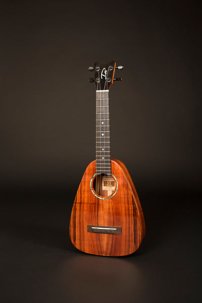 Romero ST Concert Premium Koa Ukulele